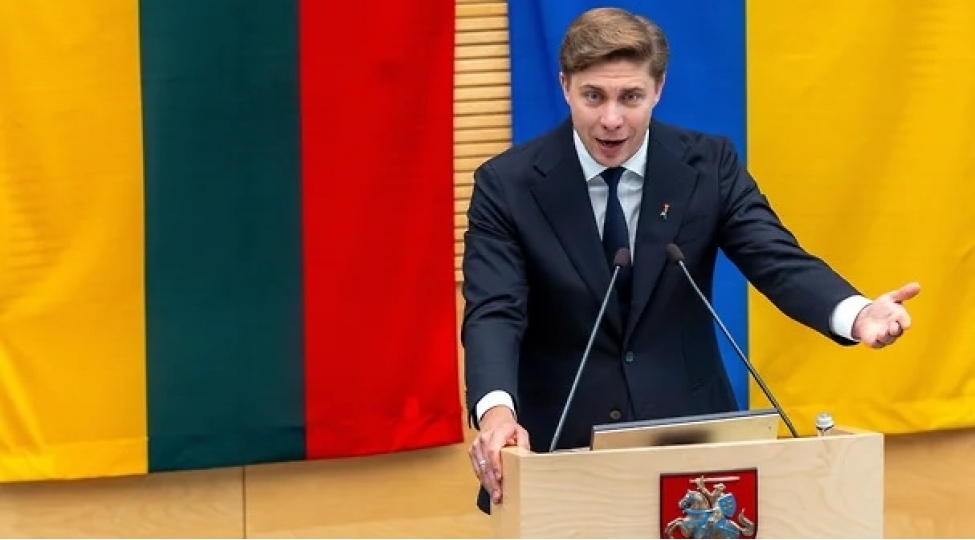 litvanin-yeni-bash-naziri-nuve-silahini-destekleyen-siyasetchi-oldu