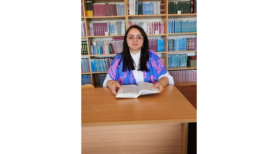 muellim-uchun-en-boyuk-ugur-yaddashlarda-temiz-adi-ve-xosh-xatireleri-ile-yashamaqdir