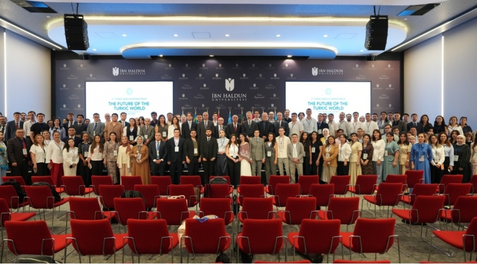 azerbaycan-iii-turk-dunyasi-yay-forumunda-genish-akademik-heyetle-temsil-olunub