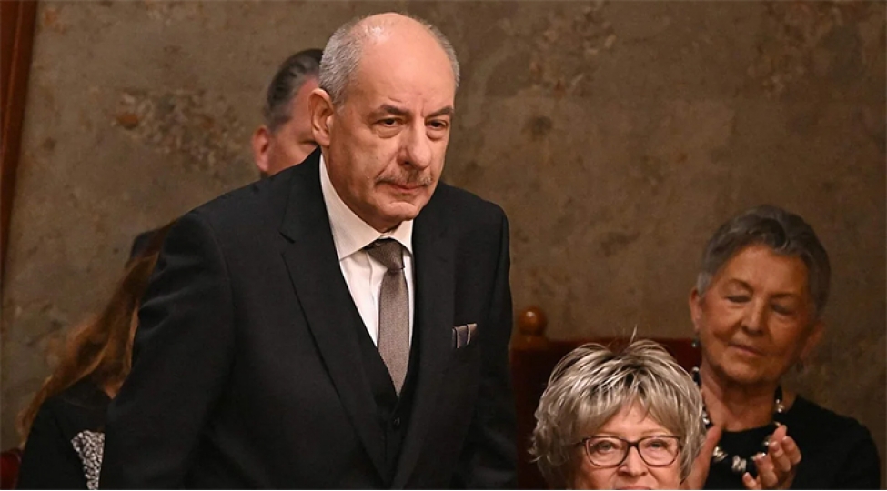 macaristan-prezidenti-konstitusiyaya-oz-istefasini-da-ehtiva-eden-duzelishi-imzalayib