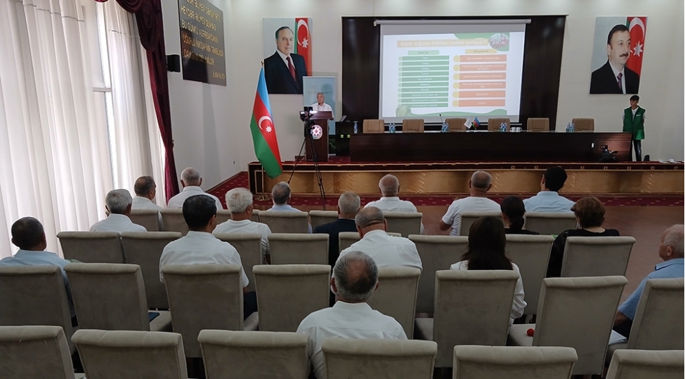 beyleqanda-aqrar-sigorta-uzre-ilk-maariflendirme-layihesi-heyata-kechirilir