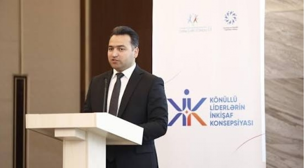 azerbaycan-beynelxalq-konulluluk-platformalarinda-movqeyini-daha-da-mohkemlendirir-vuqar-eliyev