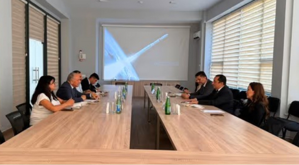 universitetsenaye-emekdashliginin-inkishaf-perspektivleri-etrafinda-fikir-mubadilesi-aparilib