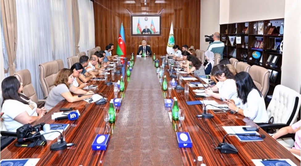 dovlet-miqrasiya-xidmetine-mediatur-teshkil-olunub
