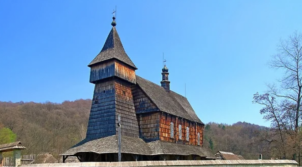 polshada-17-ci-esre-aid-taxta-kilse-yanib