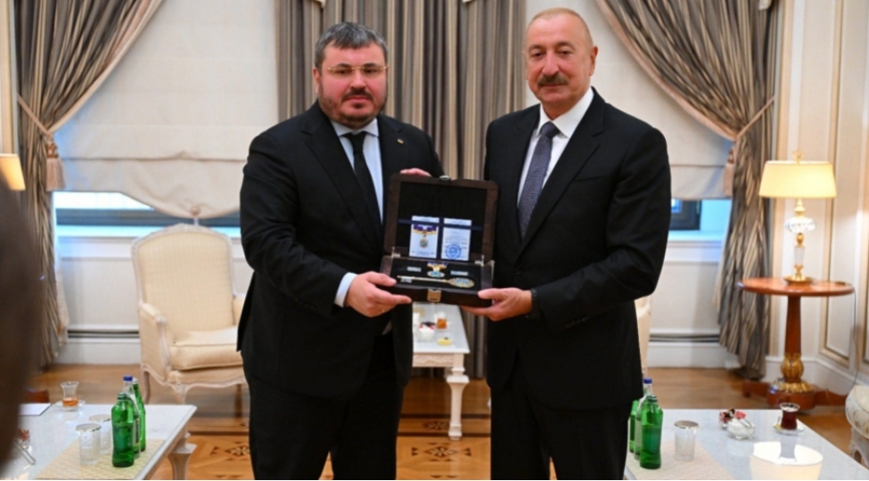 prezident-ilham-eliyeve-irpen-sheherinin-fexri-vetendashi-vesiqesini-teqdim-etmekden-memnunam