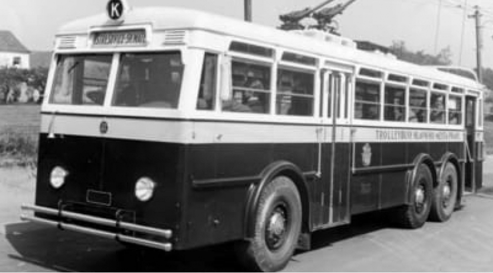 praqada-trolleybus-neqliyyatinin-90-illiyi-qeyd-olunur