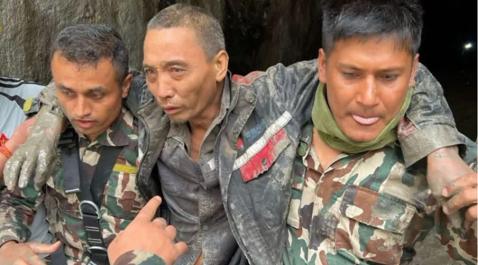10-gunden-sonra-nepaldaki-dashqin-bolgesinden-sag-tapilib