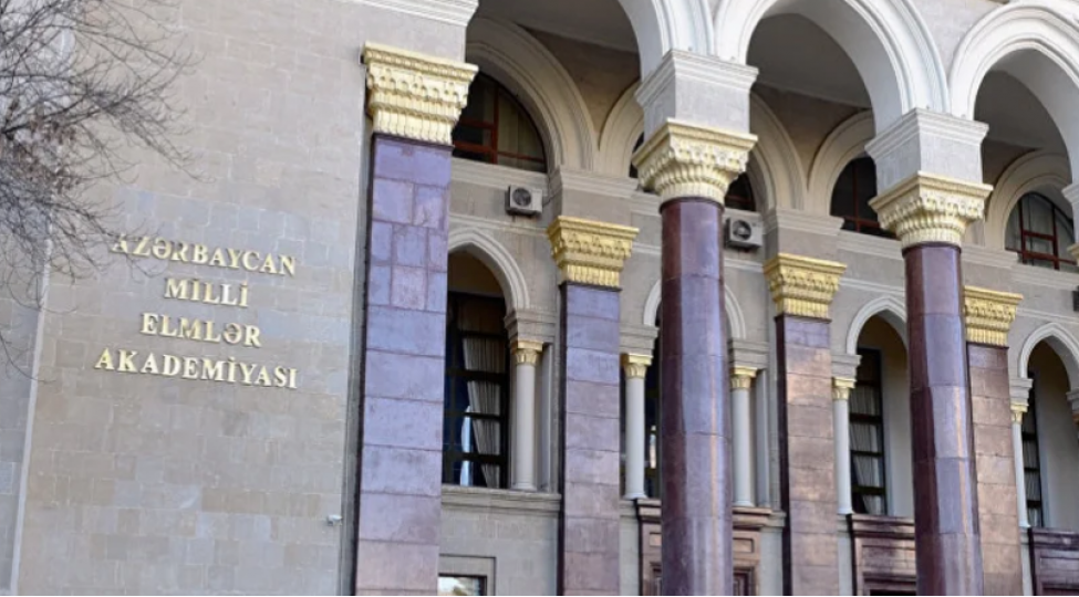 amea-nin-emekdashlari-genceser-monastiri-ile-elaqedar-ermenistanda-yaradilan-qalmaqala-dair-beyanat-yayiblar
