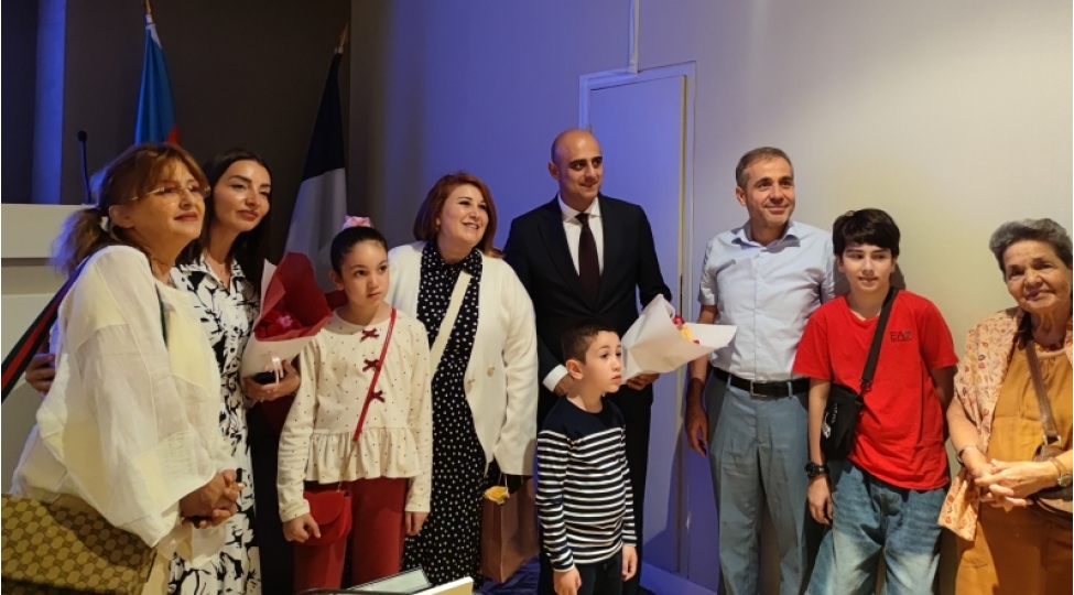 parisde-azerbaycan-kinosu-gunu-adli-tedbir-kechirilib