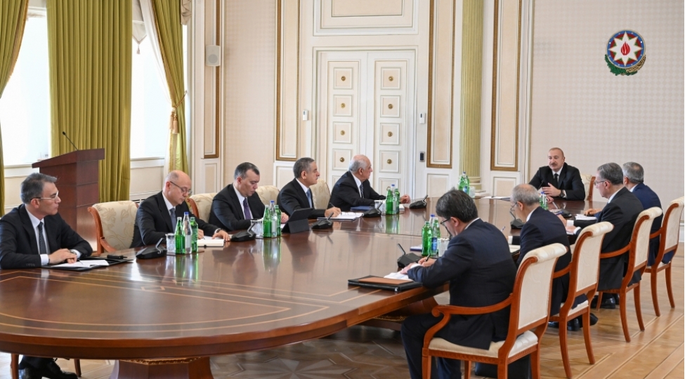 azerbaycan-prezidenti-dag-meden-senayesinin-son-mehsula-qeder-tam-zenciri-yaradilmalidir