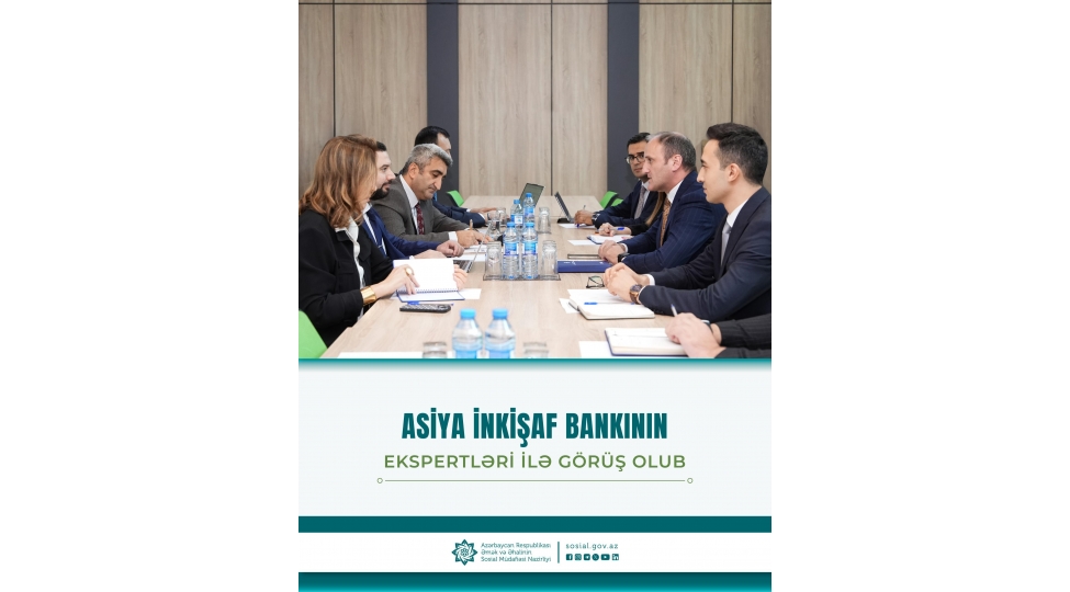 asiya-inkishaf-bankinin-ekspertleri-ile-gorush-olub