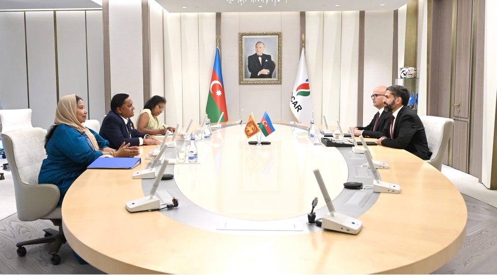socar-in-prezidenti-shri-lankanin-xarici-ishler-xarici-meshgulluq-ve-turizm-naziri-ile-gorushub