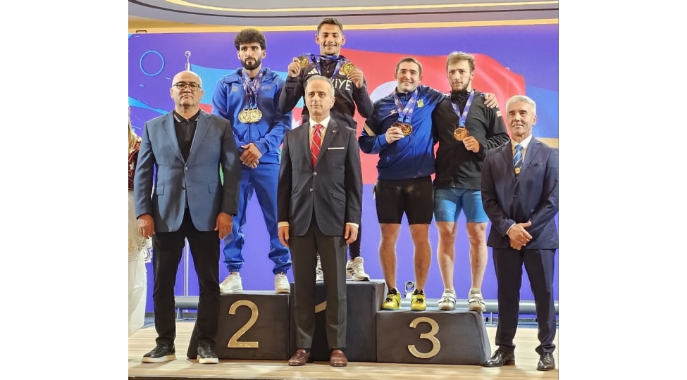 fuad-hesenov-u23-ve-genclerin-avropa-birinciliyinde-3-medal-qazanib