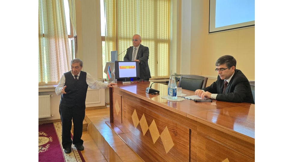 kimya-institutunda-asimmetrik-enantioselektiv-sintez-movzusunda-elmi-seminar-kechirilib