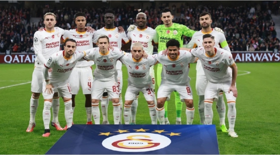 chempionlar-liqasi-qalatasaray-ilk-qelebesini-qazanib-manchester-yunayted-boyuk-hesabla-uduzub