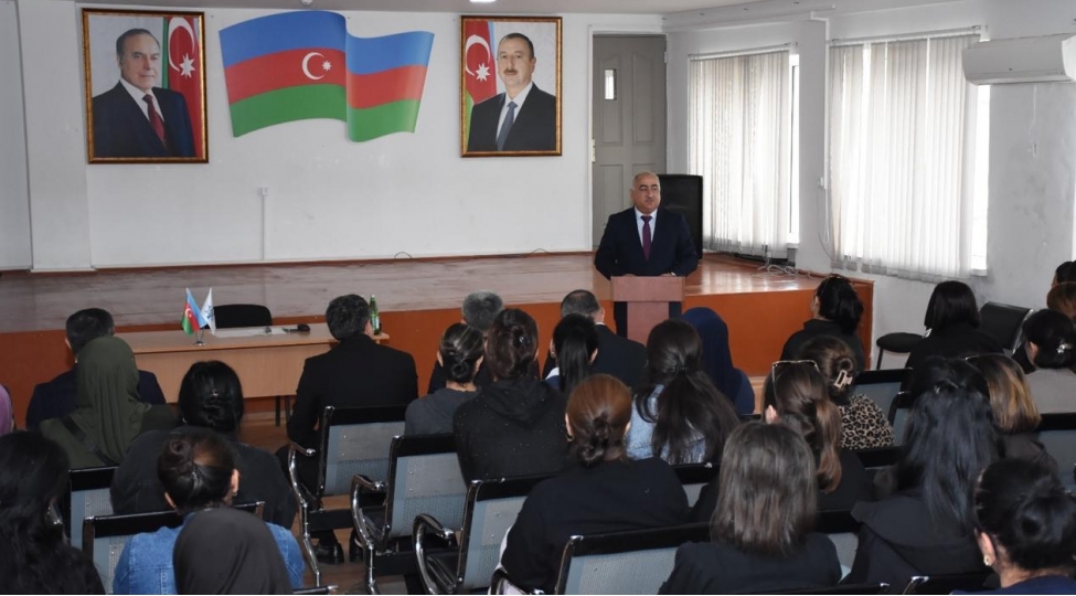 qaradag-rayonunda-yap-in-viii-qurultayinin-siyasi-ehemiyyeti-ve-qarshida-duran-vezifelere-hesr-olunmush-mushavire-kechirilib