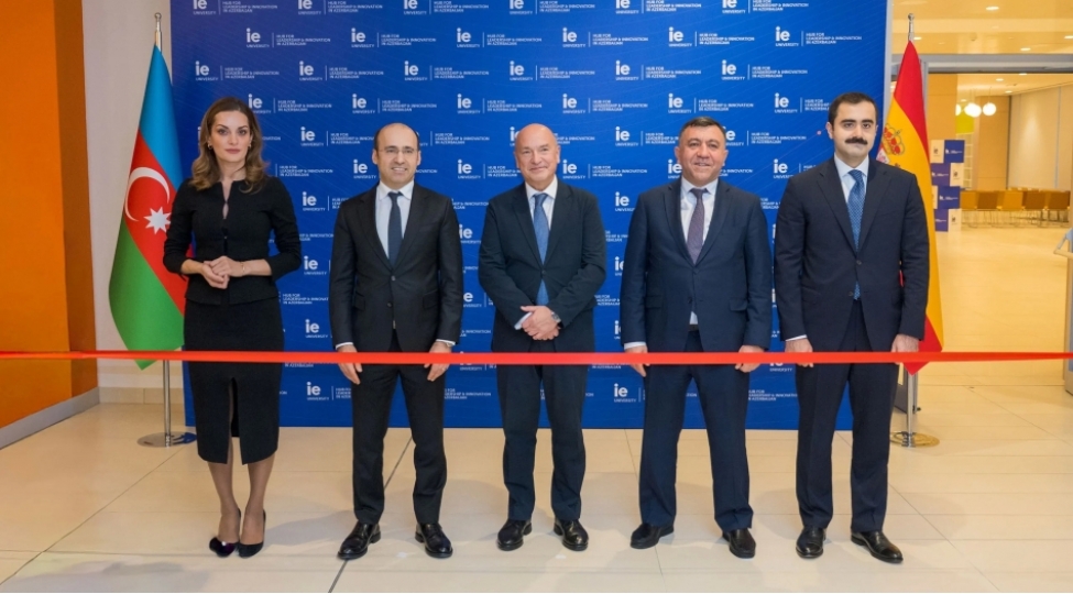pasha-holdinq-ve-socar-in-desteyi-ile-ie-universitetinin-liderlik-ve-innovasiya-merkezi-azerbaycanda-fealiyyete-bashlayir