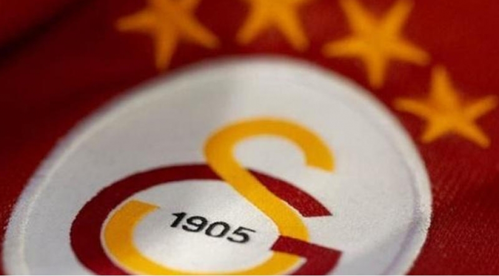 qalatasarayin-futbolchusu-nehenglerin-transfer-siyahisinda