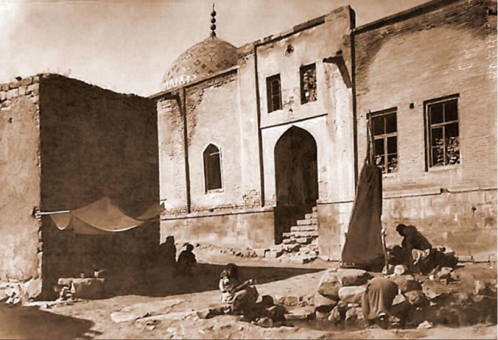 İrəvanın Təpəbaşı məhəlləsi Ümumdünya irsi kimi qorunmalıdır - "İki sahil"