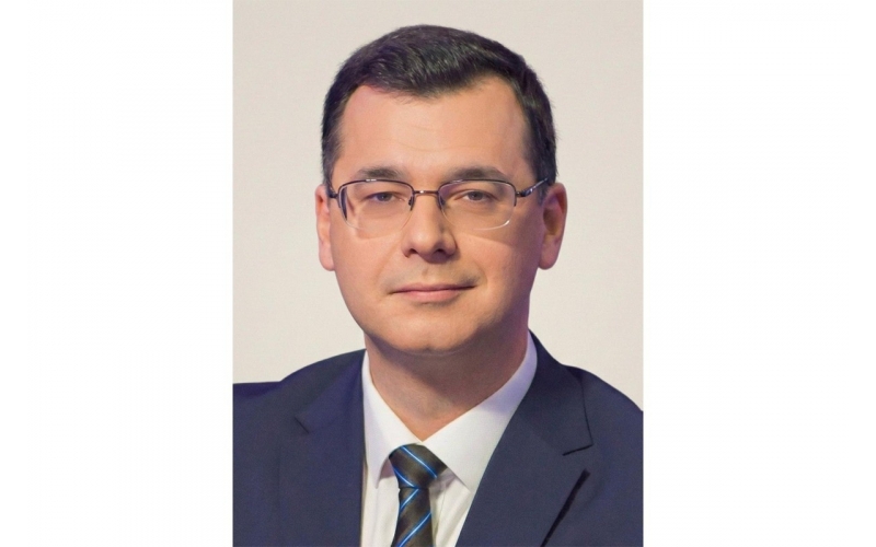 Mədəniyyət nazirinin müşaviri vəzifəsindən azad edilib -