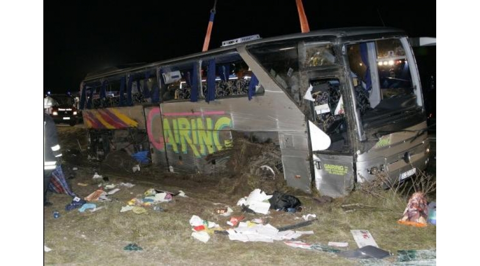 misirde-iki-avtobus-toqqushdu-olenler-var