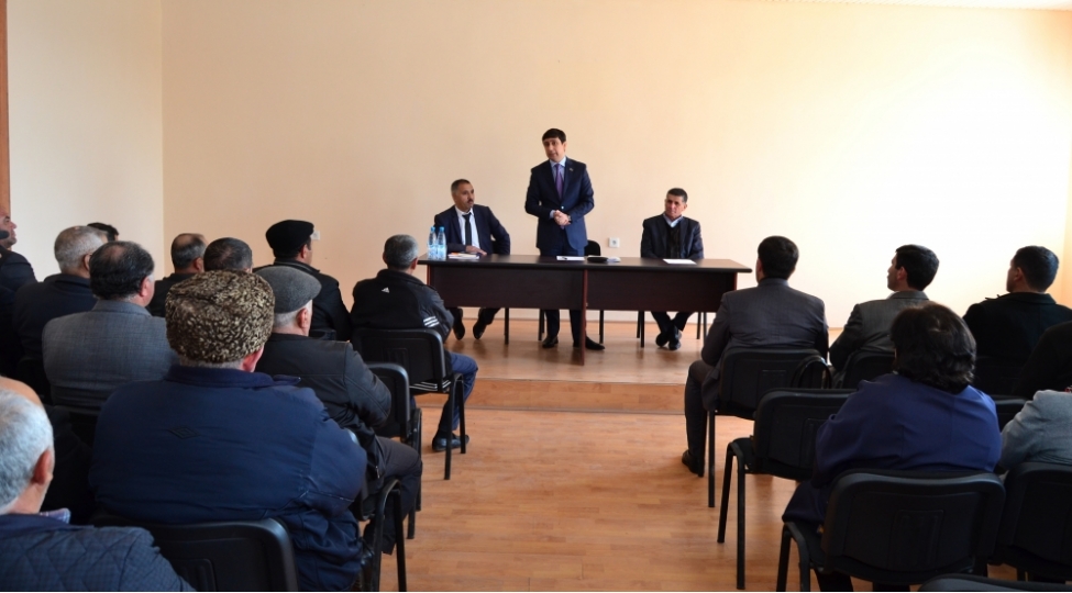 qaradeyin-kendinde-gorush