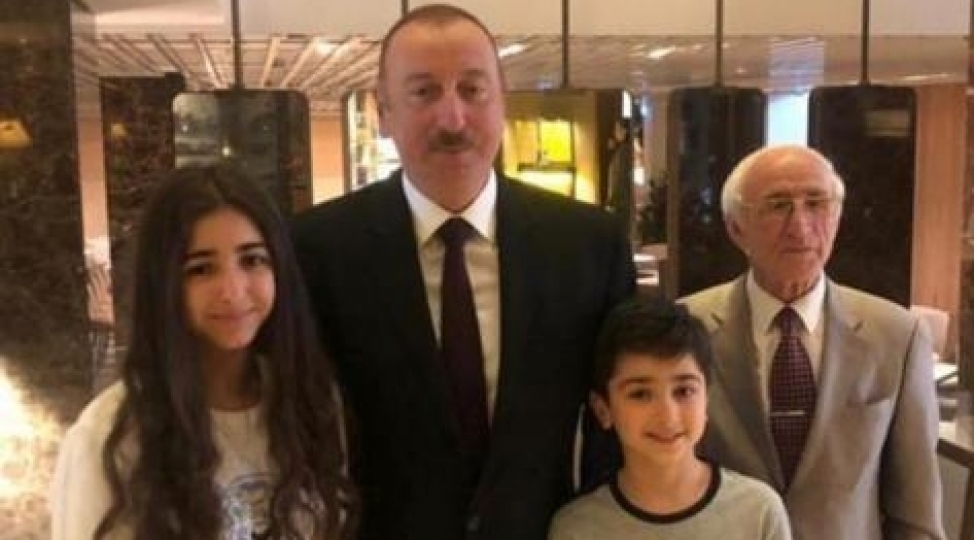 hemvetenlerimiz-vyanada-prezident-lham-eliyevle-shekil-chekdiribler