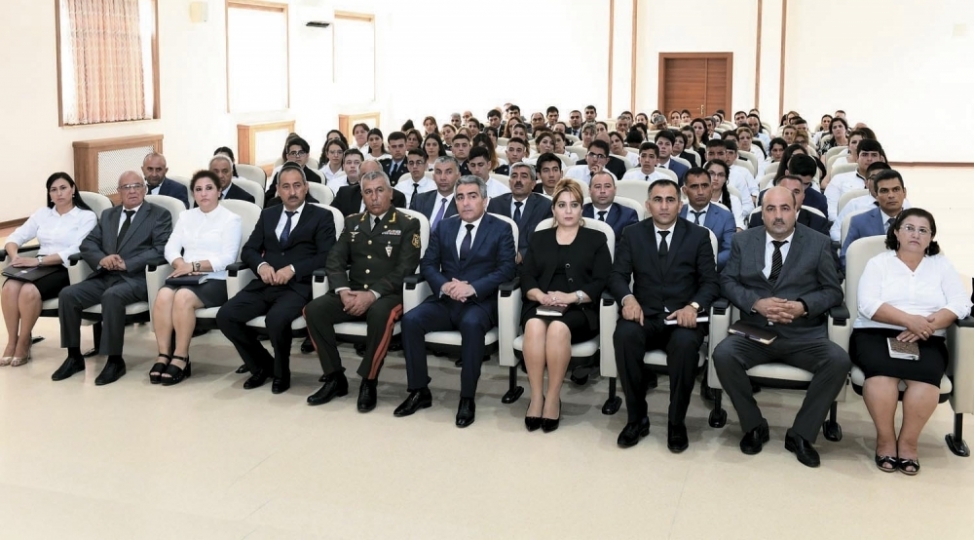 respublika-fenn-olimpiadasinin-qalibleri-mukafatlandirilib