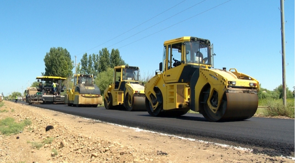 abadkend-kolani-xelec-yenikend-yolu-yeniden-qurulur