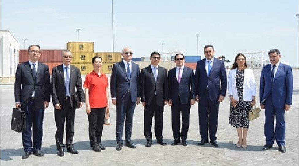 baki-beynelxalq-deniz-ticareti-limani-ile-tanishliq