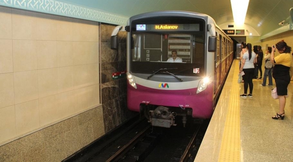 baki-metropoliteni-qish-qrafikine-kechir-interval-2-deqiqeye-endirilecek