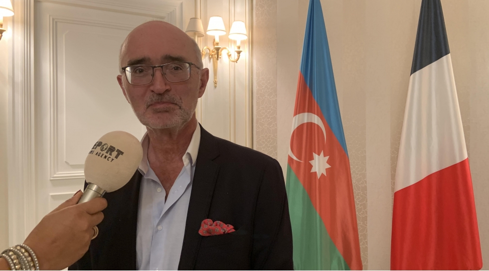 fransali-professor-azerbaycanda-butun-esrlere-aid-abidelere-rast-geldim