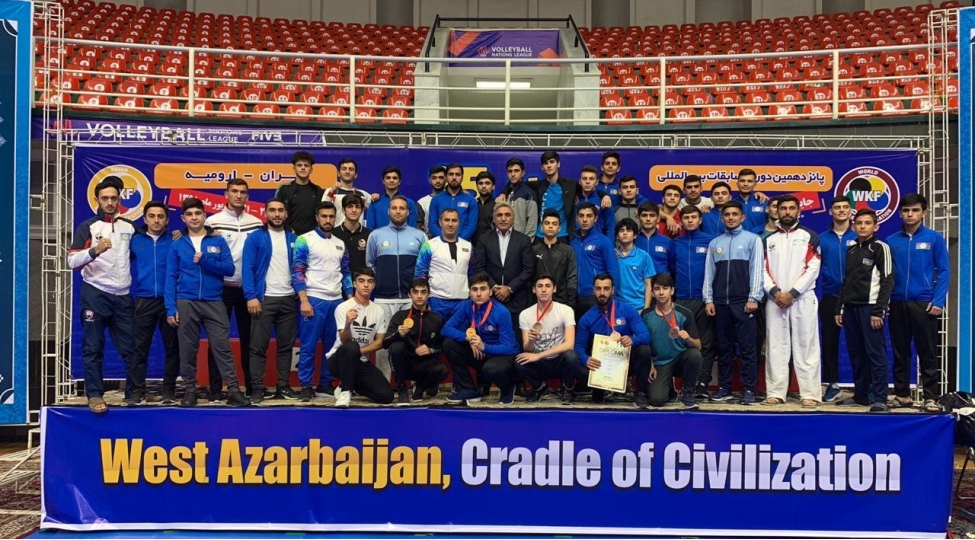 azerbaycan-karatechileri-turniri-6-medalla-basha-vurublar