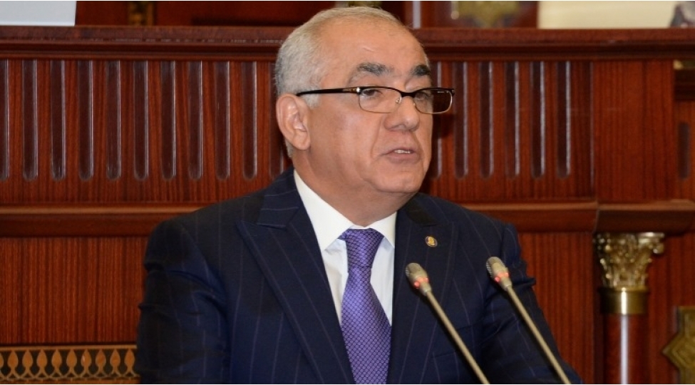 eli-esedov-bash-nazir-kimi-ilk-qerarini-imzaladi