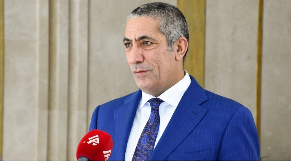 siyavush-novruzov-milli-shuranin-piketi-texribat-xarakteri-dashiyirdi