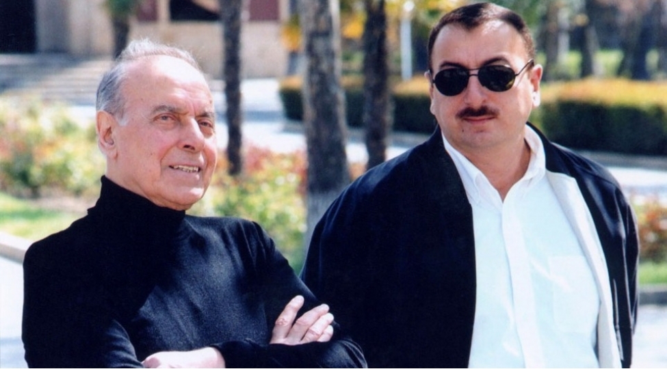 siyasetde-varislik-azerbaycanin-taleyini-ve-simasini-deyishen-26-il