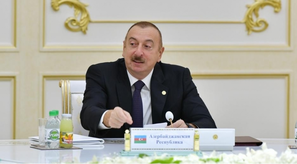 prezident-ilham-eliyev-oz-chixishi-ile-ermenistanin-bash-nazirini-yerinde-oturtdu
