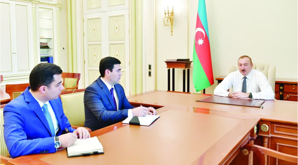 siz-vetendashlarla-daim-temasda-olmalisiniz
