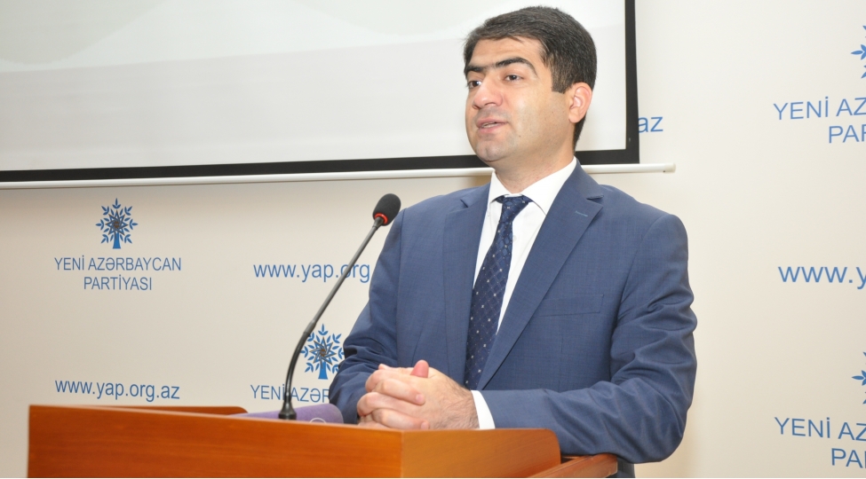 genclerimiz-uchrengli-bayragimizi-goz-bebeyi-kimi-qorumalidir