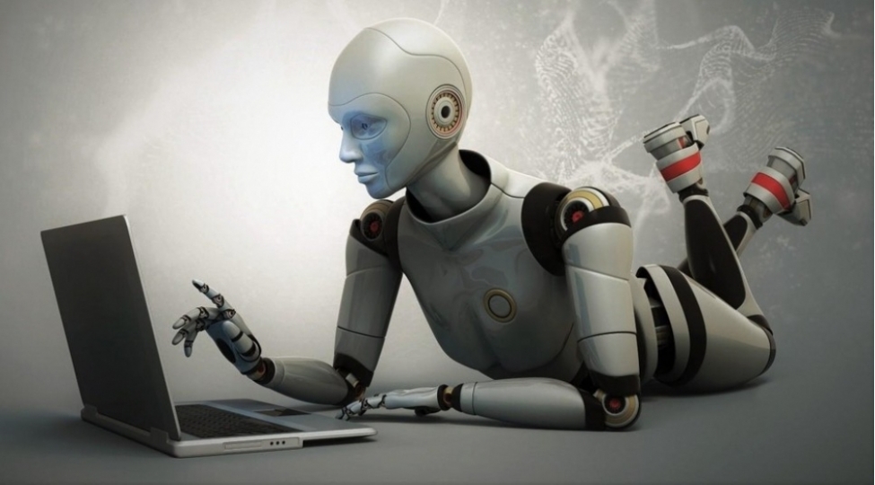 belarusda-robot-jurnalist-hazirlanir