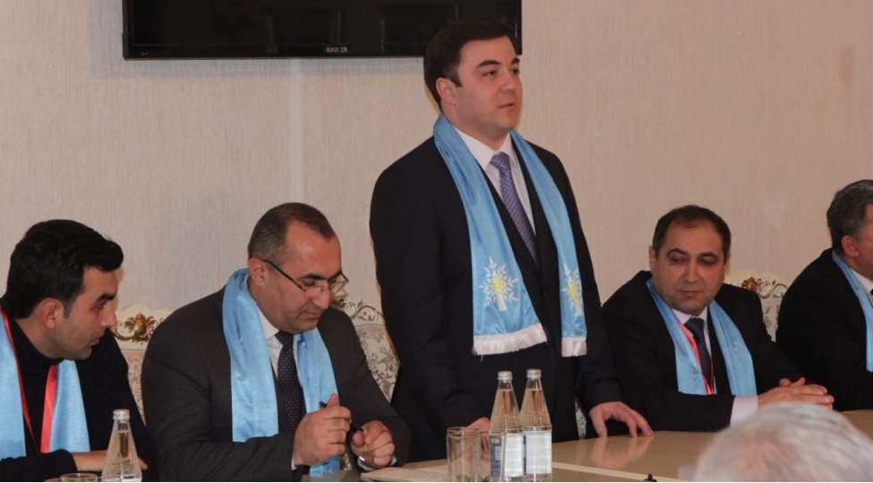 emin-haciyev-sechicilerden-aldigim-guc-mene-enerji-verir-foto
