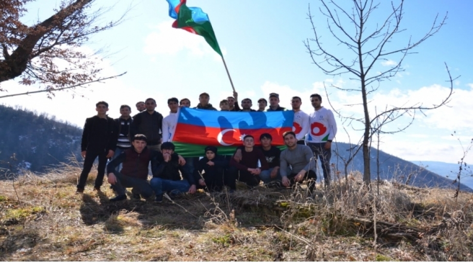 shahdag-milli-parkinda-sergi-ve-piyada-yurush-kechirilib