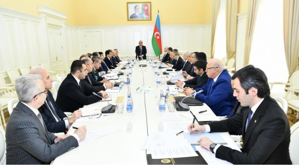 nazirler-kabineti-yaninda-operativ-qerargahin-iclasinda-covid-19-ile-mubarizenin-hazirki-veziyyeti-muzakire-olunub