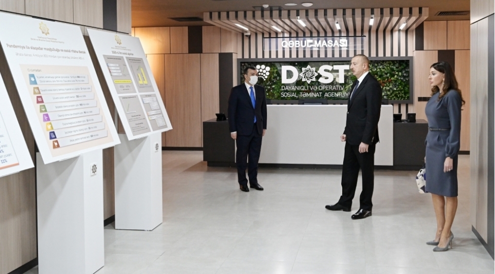 prezident-ve-mehriban-xanim-3-sayli-dost-merkezinin-achilishinda-ishtirak-edibler
