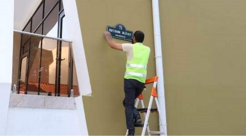 naftalanda-yashayish-binalarinda-gozoxshayan-yenilik-foto