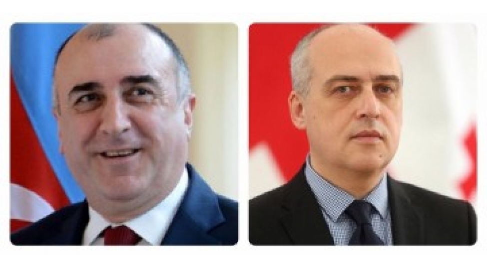 nazirlerarasinda-telefon-danishigi-olub