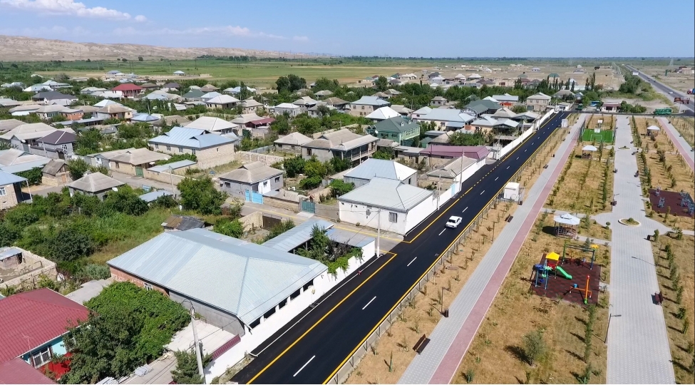 mingechevirde-4-yashayish-massivinde-119-km-yol-yeniden-qurulub