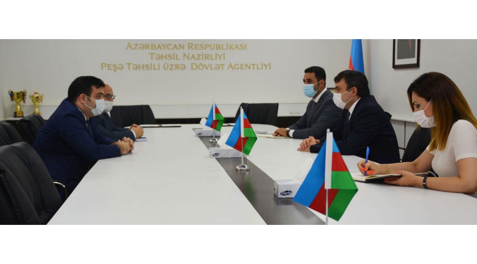 peshe-tehsili-sahesinde-novbeti-qarshiliqli-emekdashliq