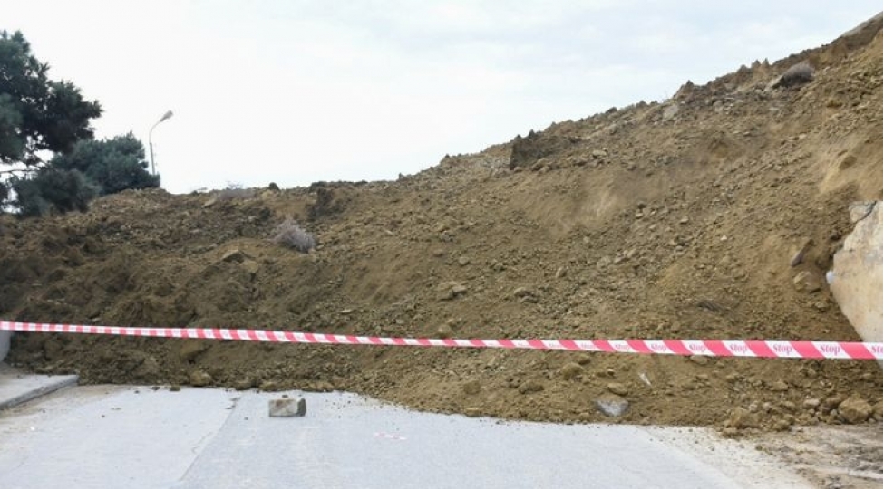 milli-geoloji-keshfiyyat-xidmeti-movsumi-xarakterli-prosesler-badamdarda-veziyyeti-gerginleshdire-bilir